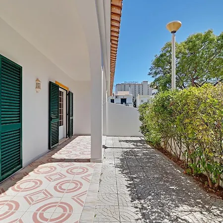 Altura Terrace By Homing