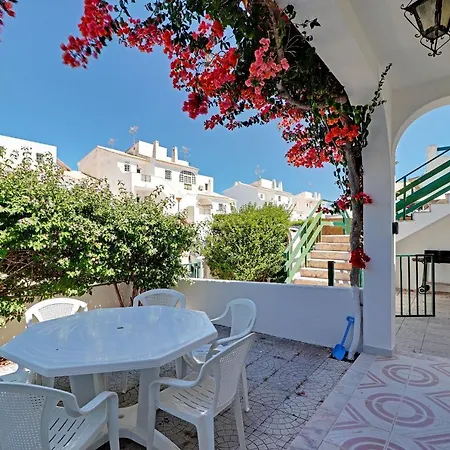 Altura Terrace By Homing شقة